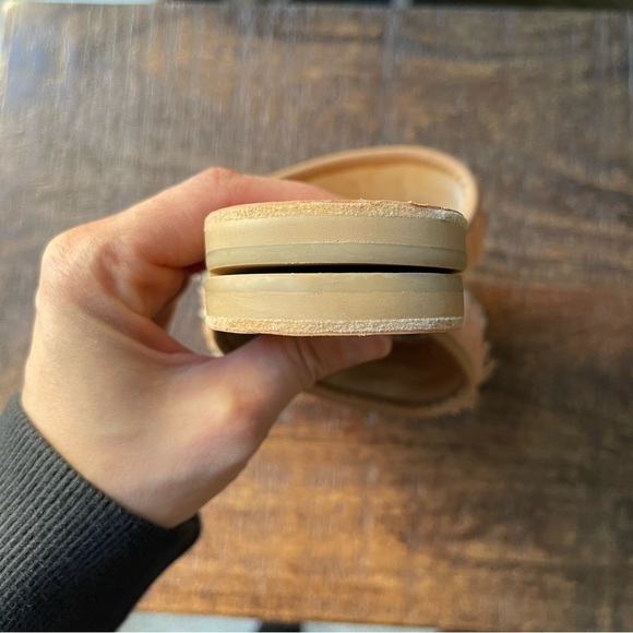 DOLCE VITA Celaya Natural Fringe Sandal sz 6 - Picture 9 of 14